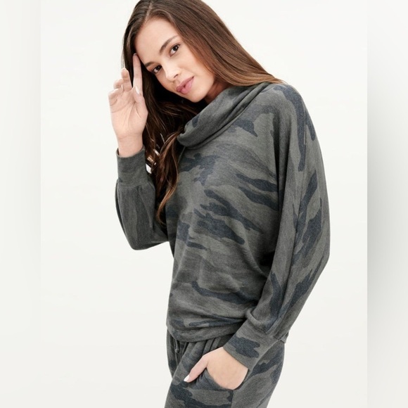 Splendid Supersoft Camo Cowl Pullover - Picture 2 of 8